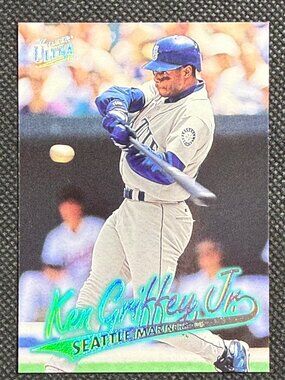 Fleer Ultra 1997 Ken Griffey Jr #121 Seattle Mariners MLB Baseball Card Base